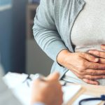 Como o câncer de intestino afeta a visão?